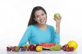 ما أفضل وقت لتناول الفاكهة في اليوم؟