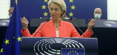 Von der Leyen hails EU vaccine progress, pledges 200 million jabs for low-income countries
