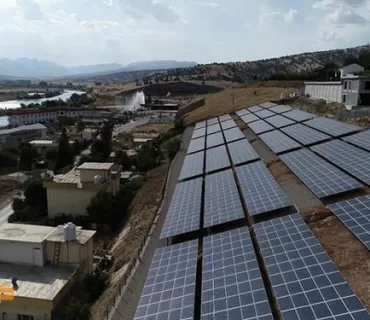 گەورەترین پرۆژەی بەرهەمهێنانی کارەبا بە وزەی خۆر لەسەر ئاستی عێراق و هەرێمی کوردستان لە قەزای مێرگەسۆر دەکرێتەوە.