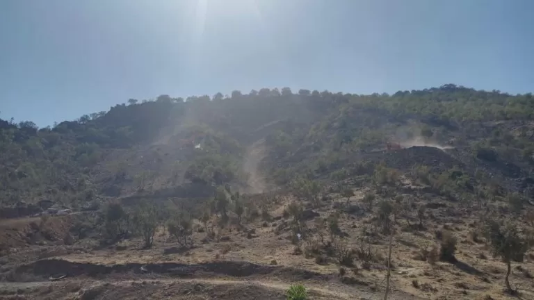 Gundeke ser bi Batîfayê ve hate topbaran kirin