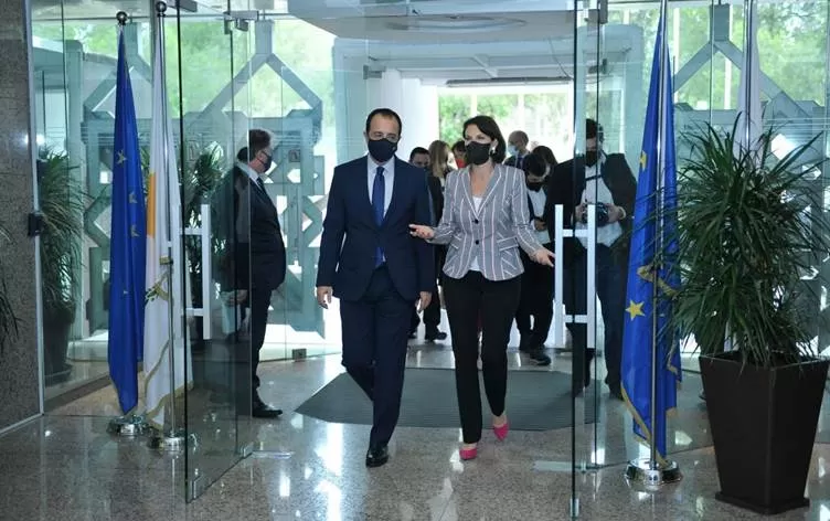 Nemsayê hişyarî da Tirkiyê: Ti kes nikare gefê li Yekîtiya Ewropayê bike