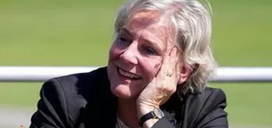 وەزیری بەرگریی هۆڵەندا بەهۆی دۆسییەی جێهێشتنی ئەفغانستان دەستی لەکارکێشایەوە