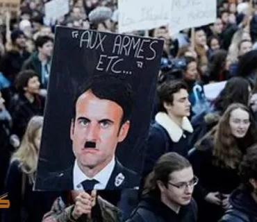 ئەو کەسەی وێنەی ماکرۆنی لە وێنەی هیتلەردا بڵاوکردۆتەوە دادگایی كرا