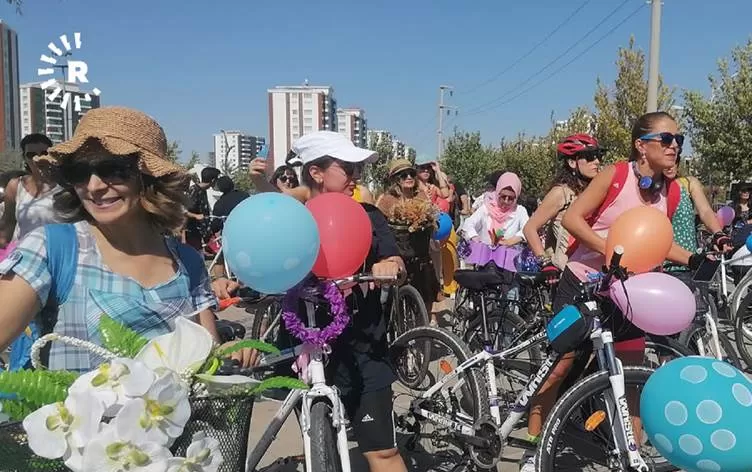 Li Amedê çalakiya jinan a bi bisîklêtan hat lidarxistin