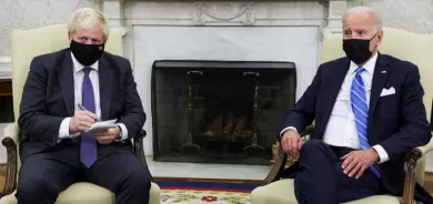 جو بايدن يرفض الالتزام بإبرام اتفاقية تجارة حرة مع بريطانيا