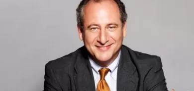 دەیڤید فیلیپس بەڕێوەبەری پرۆگرامی بنیاتنانی ئاشتی و مافەكان لە زانكۆی كۆڵۆمبیا بۆ گوڵان:  پێویستە كورد بەشداری  لە هەڵبژاردنەكانی عێراقدا بكات و حكومەتەكەی خۆشی بەهێز بكات