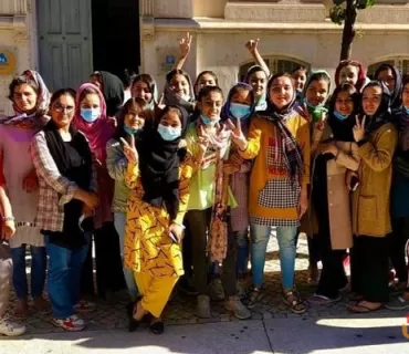 یاریزانانی تۆپی پێی کچانی ئەفغانستان گەیشتنە لیسبۆن