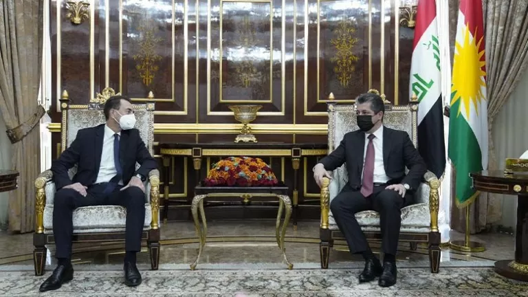 Franse têkiliyên xwe li gel Kurdistanê berfiretir dike