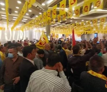 پارتی دیموكراتی كوردستان لە موسڵ كەرنەڤاڵێكی جەماوەری بەرفرەوانی ساز كرد