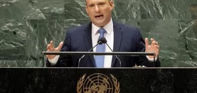 Israeli PM denounces Iran, ignores Palestinians in UN speech