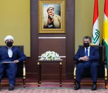 سەرۆکی حکومەتی هەرێمی کوردستان پێشوازی لە شاندێکی باڵای یەکێتیی زانایانی ئایینی ئیسلامی کوردستان دەکات