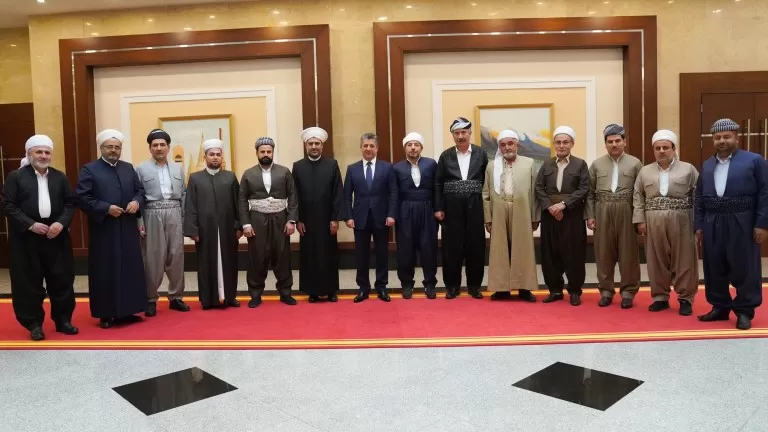 Serokwezîr rola zanayên olî bilind dinirxîne