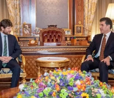 سەرۆک نێچیرڤان بارزانى نامەیەکى لە سەرۆک ماکرۆنەوە پێدەگات