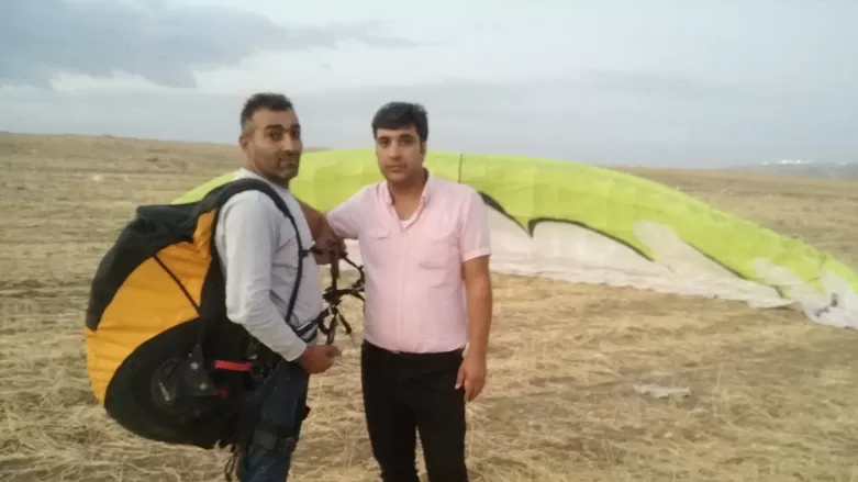 Can Derwêş: Ez dixwazim di werzişa peraşûtê de nûnertiya Rojavayê Kurdistanê bikim