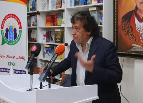 كتێبی(كناچەكانی ئاسمان و چراخانی تەڵبووخین)بڵاوكرایەوە