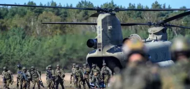 Leşkerên berê plan dikin êrişî koçberan bikin