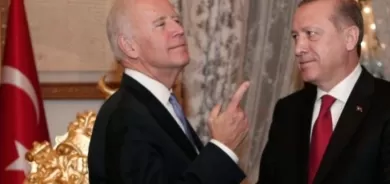 Senator ji Biden daxwaz dikin derbarê Kurdan de dengê xwe bilind bike