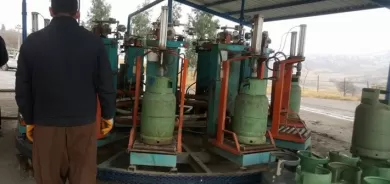 محافظ أربيل : حل مشكلة نقص غاز الطبخ المنزلي وعودة الأسعار الى طبيعتها