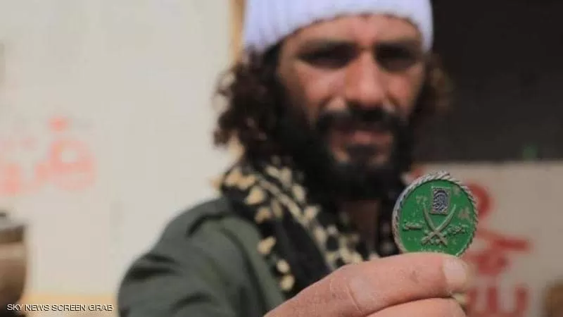 تجميد النشاط السياسي يشعل حرباً جديدة داخل الإخوان