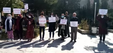 Çalakvanên Sine li dijî kuştina jinan nerazîbûn nîşan dan