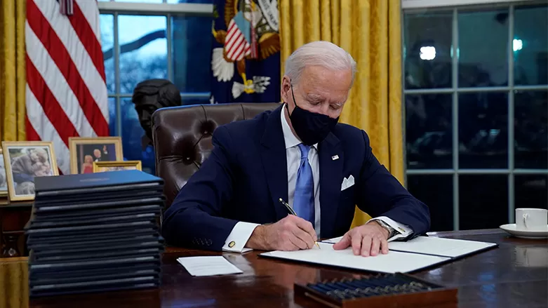 Biden cezayên Trump ên li dijî Tirkiyê dirêj kirin