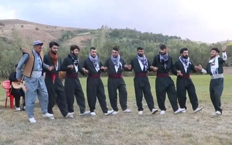 ‘Urmiye Govend’ di festîvaleke navdewletî de bû yekem