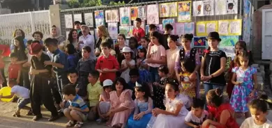 لە منداڵەوە ئاشتی