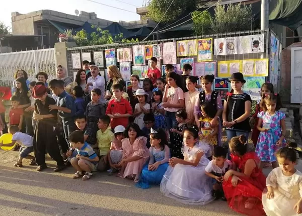 لە منداڵەوە ئاشتی