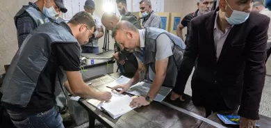 التيار الصدري ينفي خسارته أربعة مقاعد: سنشكل الحكومة