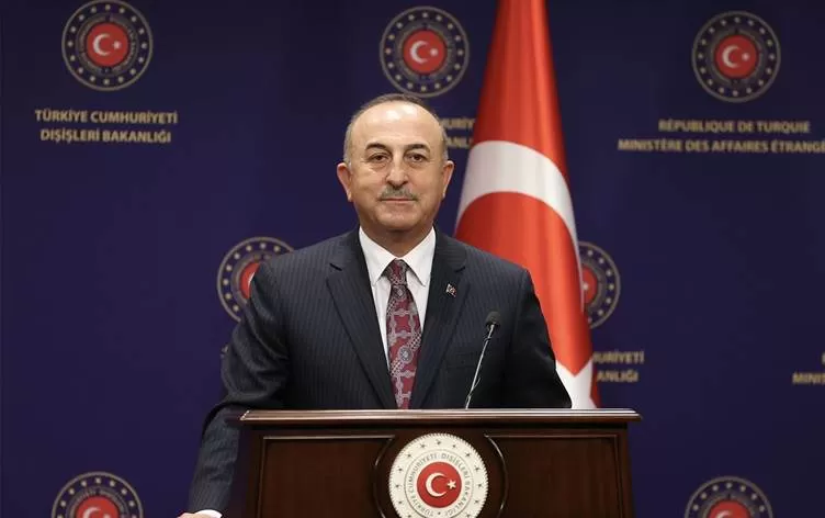 Çavuşoglu bo Rojava gefa êrişê xwar: Çi pêwîst be em dê bikin
