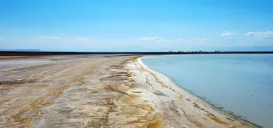 Ava Gola Arîn 2 kîlometreyan vekişiyaye