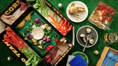 أغرب تدوير للنفايات.. حشرات تحول بقايا الطعام إلى 