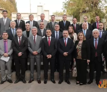 (٥٢٥٣٣) دەرچوى پۆلى دوانزە داواکارییان بۆ وەرگرتن لە زانکۆکان پێشکەشکردوە