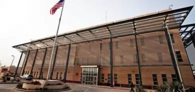 السفارة الأمريكية تطلق صافرات الإنذار .. لهذا السبب