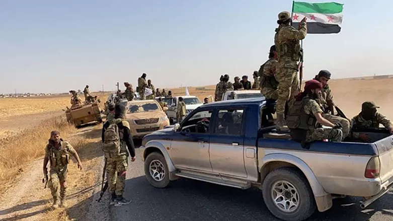 Tirkiye û grûpên çekdaran hêzê dişînin ser sînorê Rojavayê Kurdistanê