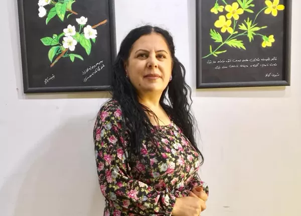 شیرین کۆکار هونەرمەند و شاعیر: عاشقی رەنگ و وشەم