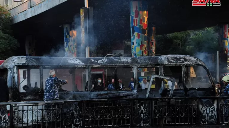 Li Şamê herî kêm 13 kes hatin kuştin