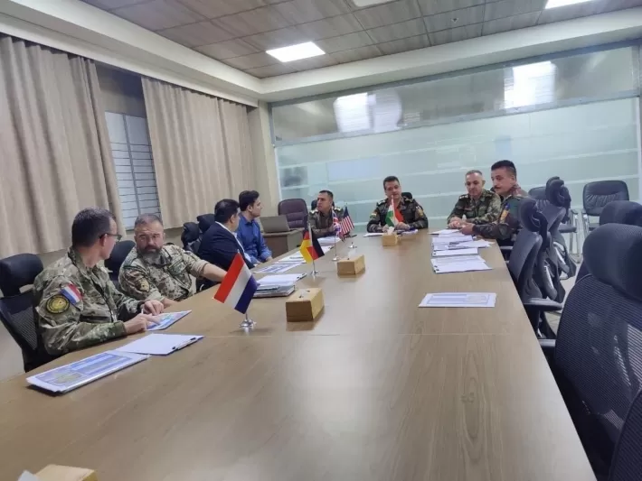 المجموعة الاستشارية الدولية ووزارة البيشمركة تبحثان تنشيط عمليات الإصلاح في الوزارة