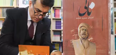 كتێبی(نالی ئاشنای سیڕڕی قەڵەم)بڵاوكرایەوە