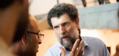 دفعة واحدة.. أردوغان يأمر بطرد 10 سفراء بسبب 