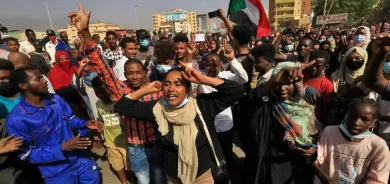 Amerîka û Yekîtiya Ewropa ji “Darbeya Leşkerî ya Sudanê” nîgeran in