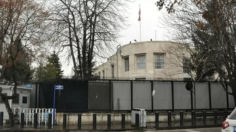 Erdogan daxuyaniya balyozxaneya Amerîka û welatên din erênî dibîne