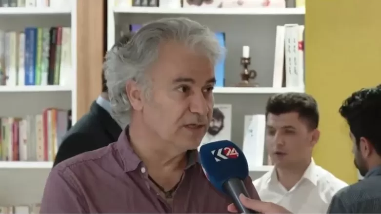 Jan Dost li Hewlêrê romana xwe ya Kobanî îmze kir