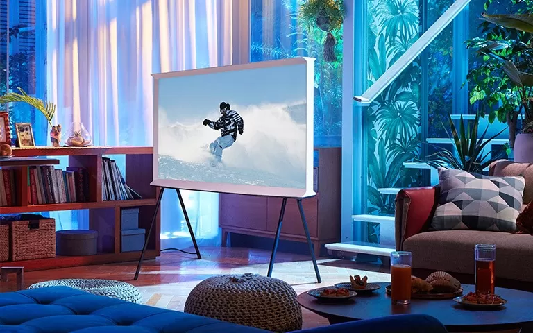 خبراء عالميون مبدعون يكشفون سبب تميّز أجهزة التلفاز العصرية من سامسونج