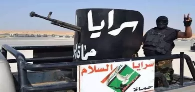 الصدر يقرر إغلاق مقرات 