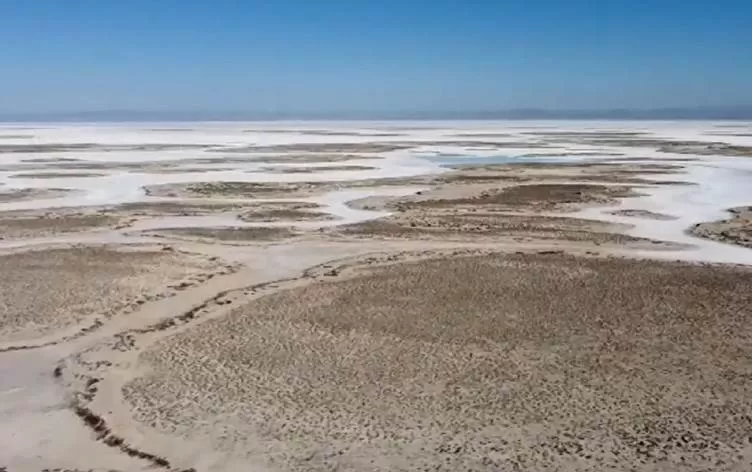 Ava Gola Xwê bi tevahî vekişiya