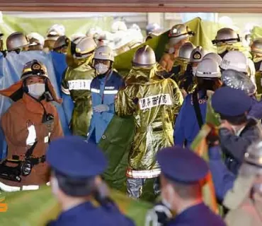 گەنجێك لە ژاپۆن (17) سەرنشینی شەمەندەفەرێكی بە چەقۆ برینداركرد