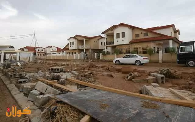 ئەو ماڵانەی لەشاری زێڕین بەر لافاو كەوتوون لەلایان یەكێتی لاوانی دیموكراتی كوردستان پاككرانەوە