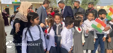 Li Kerkûkê ji ber bilindkirina Ala Kurdistanê fermana desteserkirina rêveberê dibistanê derket