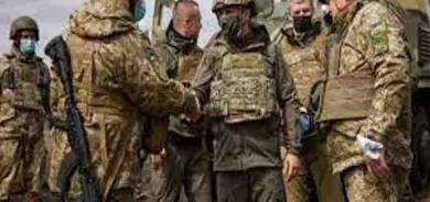 نزیكەی نەوەد هەزار سەربازی ڕووسیا لەسەر سنووری ئۆكرانیا جێگیركراون